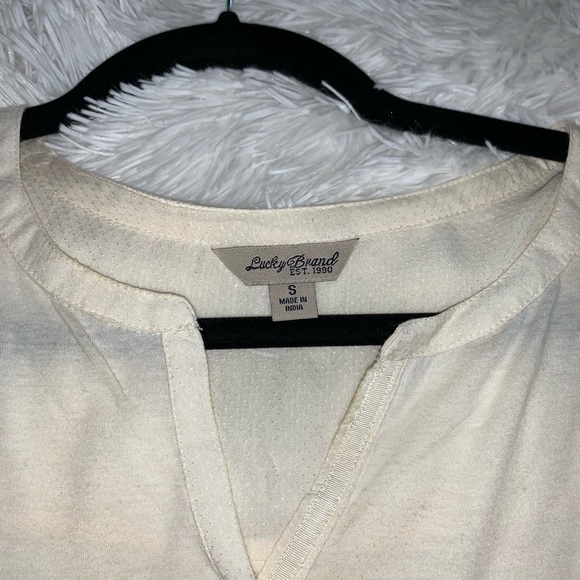 Lucky Brand Cream Light Top - Picture 2 of 5